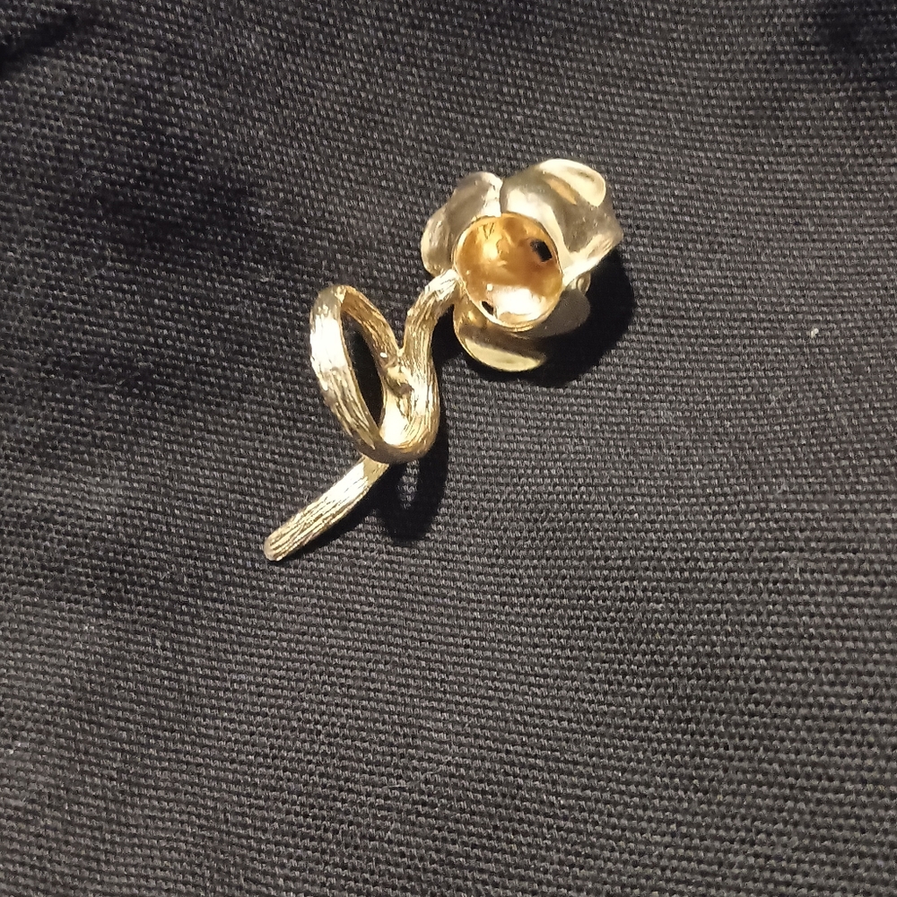 GOLDEN ROSE RING - Picture 2 of 4